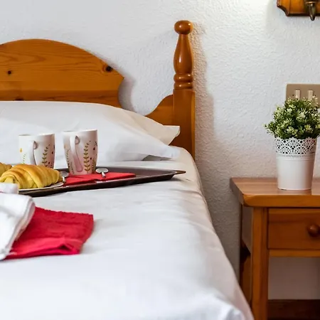 665 Parque Santiago 2, Sea Front, Wifi Апартаменти