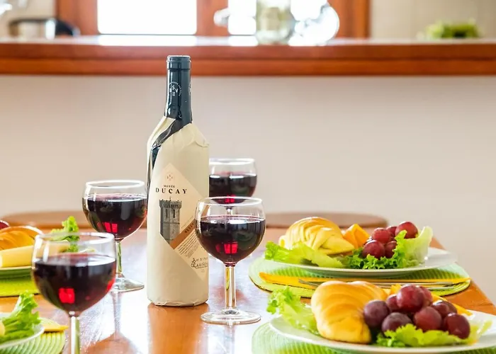 665 Parque Santiago 2, Sea Front, Wifi Apartament